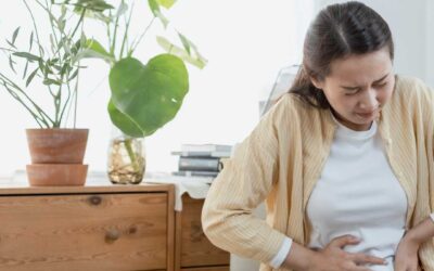 Por qué sigues hinchada aunque comas “sano”: errores antiinflamatorios que nadie te explica