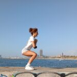 Marta entrenando fuerza para preservar masa muscular y capacidad física después de los 40.